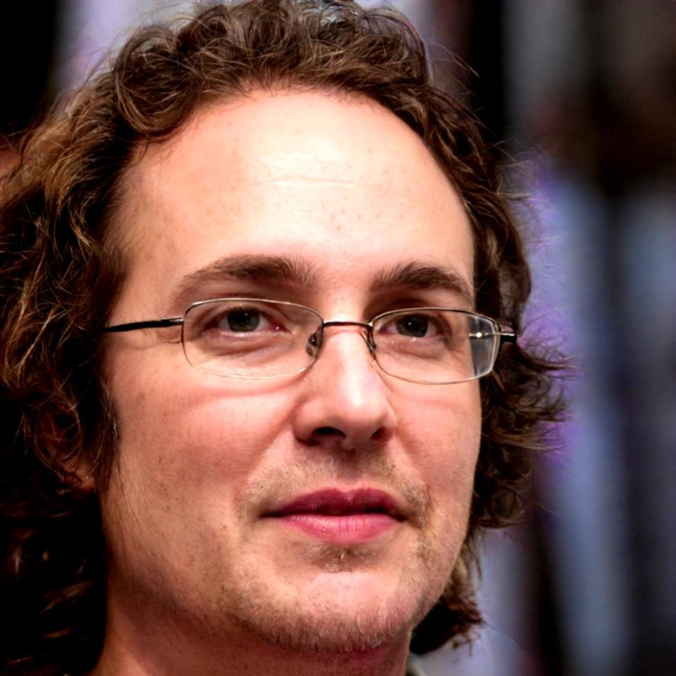 Carlos Mendoza - Coordinador de Proyectos